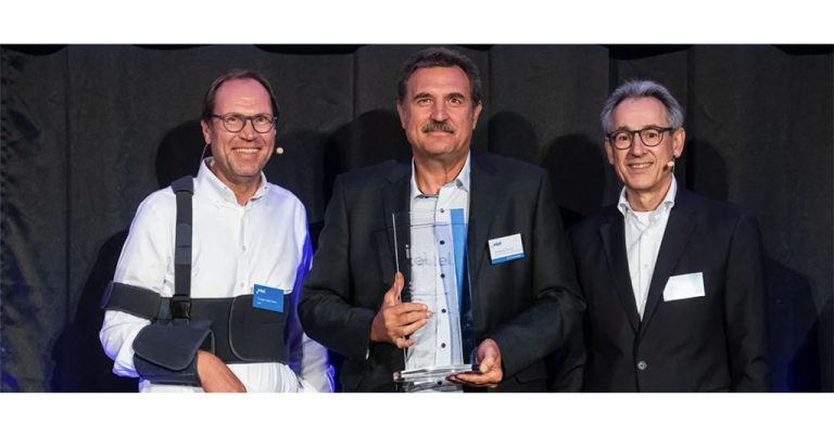 Intel Honors Andreas Thome with the System Builder Award